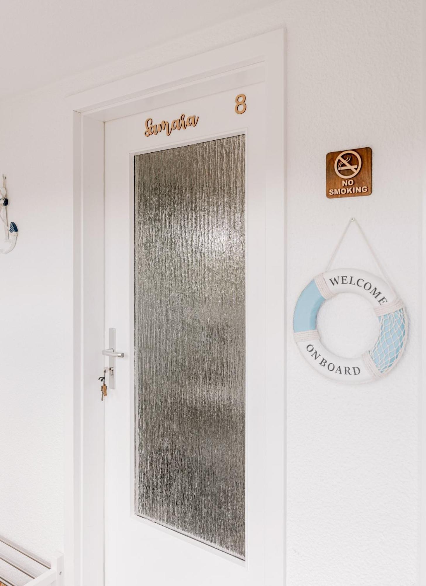 Ferienhaeuser Insel Usedom Haus Samara 8 - Blick Aufs Achterwasser! Whirlpool Und Sauna Lutow Eksteriør bilde